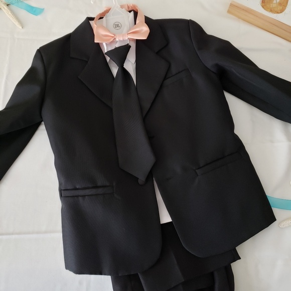 Other - 🧸Boys Formal Suit Set